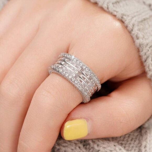 NEW 18k White Gold Diamond Eternity Ring Band - Picture 5 of 9